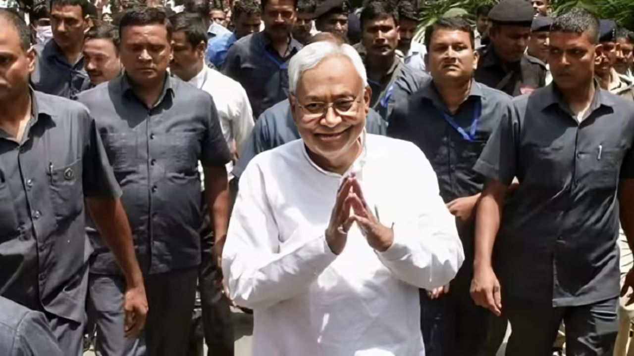 Nitish Kumar security