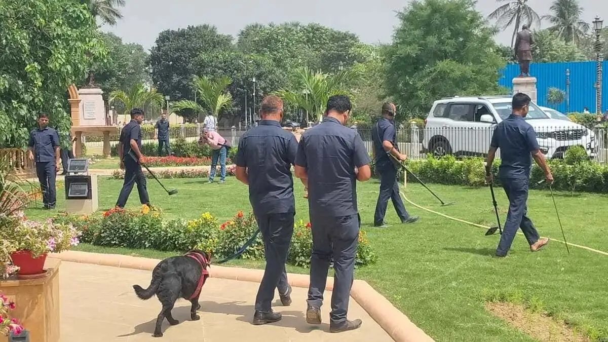 Bihar Vidhansabha Bomb Threat