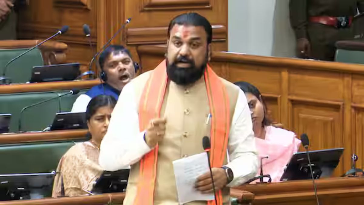 Samrat Chaudhary Floor Test